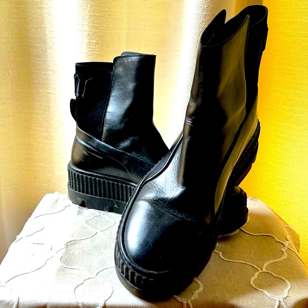 PUMA Sneaker Boots 8.5